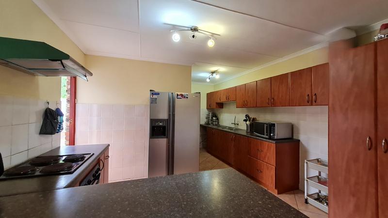 3 Bedroom Property for Sale in Dana Bay Western Cape